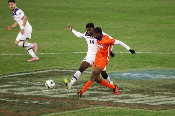 篮板双双出 篮板双双出